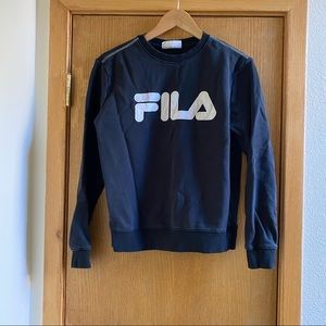 FILA • Crewneck Pullover Sweatshirt - Size S